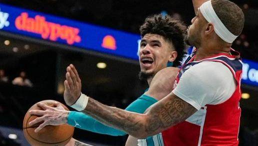 500万网彩票下载-连续两场绝境逆转 鲍尔向超巨蜕变 蜂王亦有传承